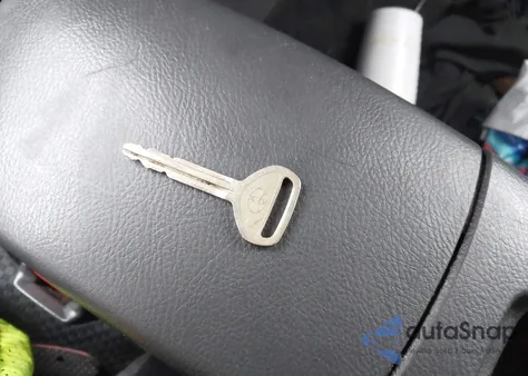 2007 Toyota Yaris из США, поврежденный, VIN JTDBT923X71004461